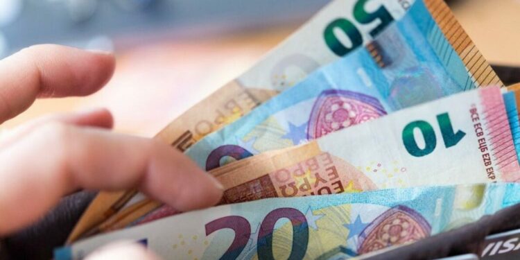 35% e të punësuarve nën nivelin e pagës minimale që pritet të arrijë 50 mijë lekë në 2026 12 IMG 8581 750x375 1