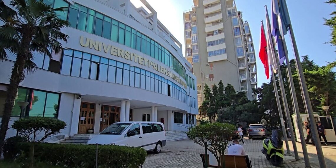 Numri i studenteve ne Durres rritet regjistrohen 1296 studente ne 1140x570 1