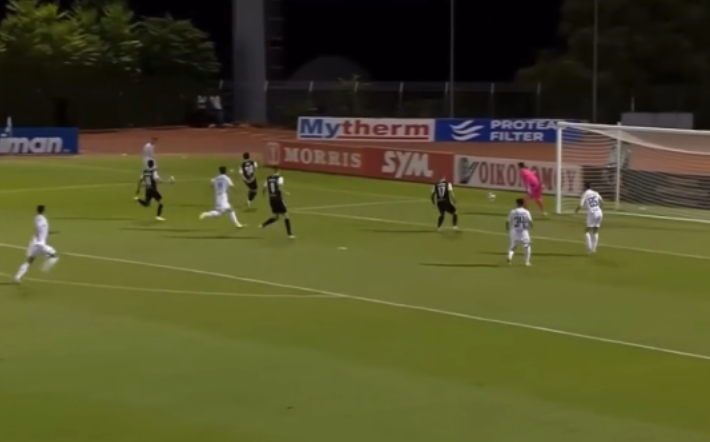 VIDEO/ Mesfushori shkëlqen pasi u ftua nga Silvinjo, asiston dhe përfshihet në formacionin e javës në Greqi