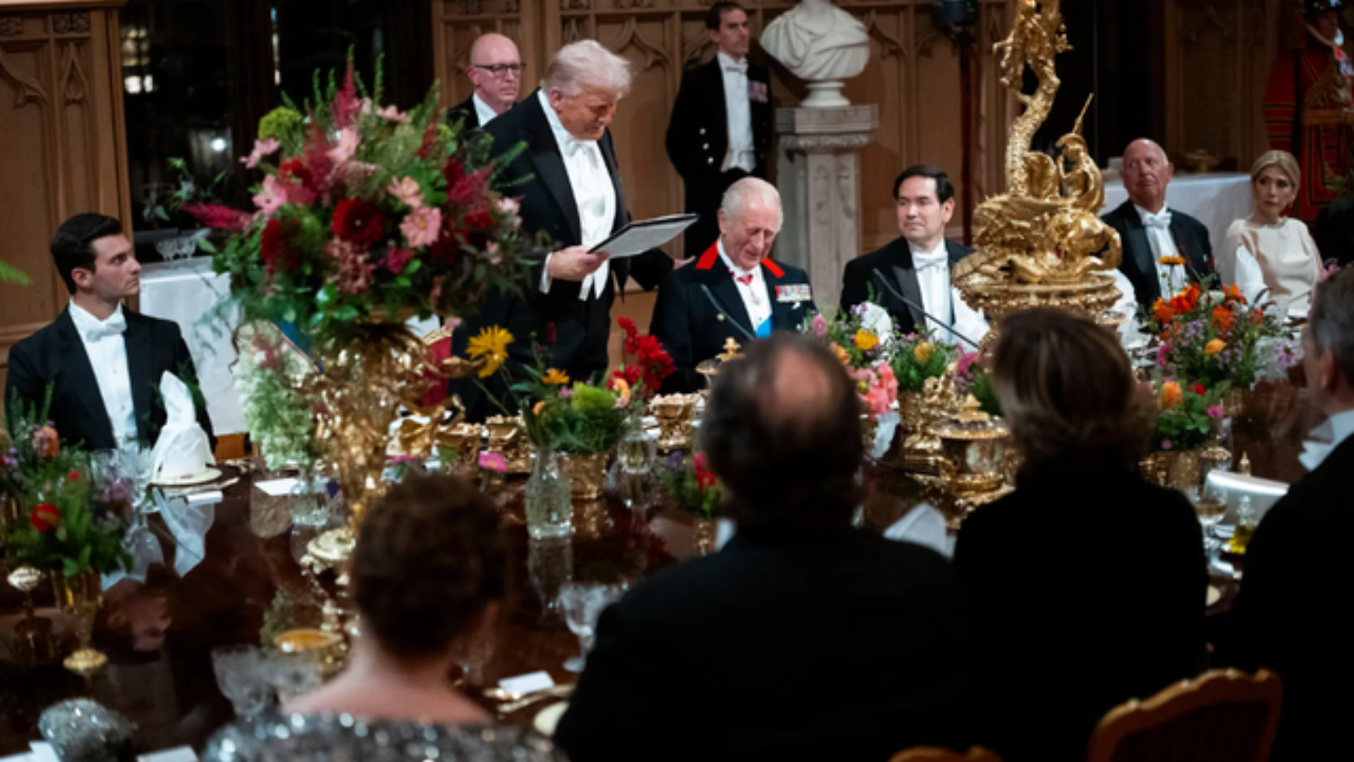 Prapaskena: Pse u përplasën kuzhinierët e Mbretit Charles III me agjentët e Shërbimit Sekret të Trump?