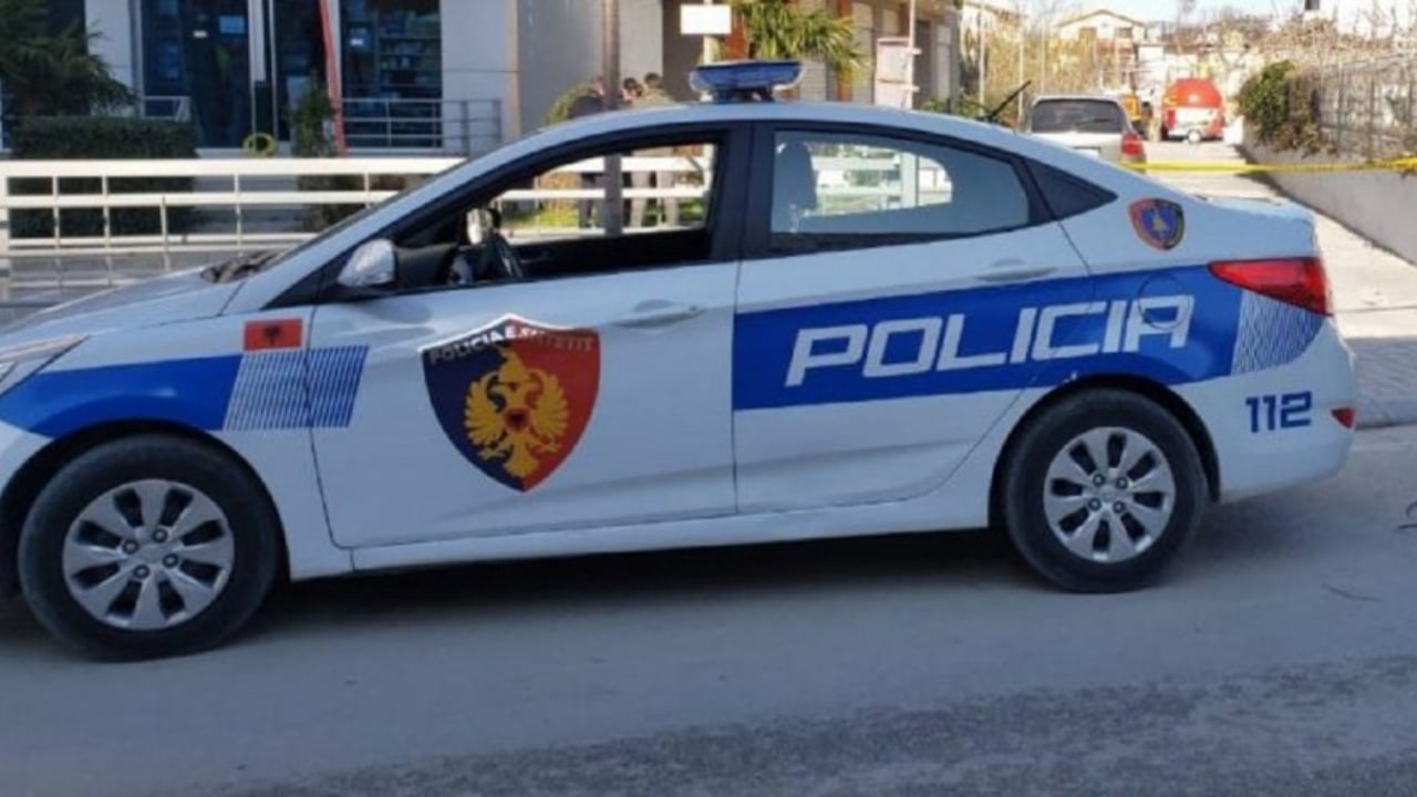 auto policia vlore 1024x572 1 11756209542 sd 1 1