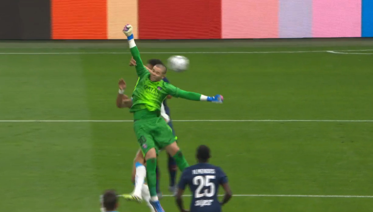 VIDEO/ Mendja te “Topi i Artë”, PSG mundet në klasiken e futbollit francez përballë Olimpik Marsejës