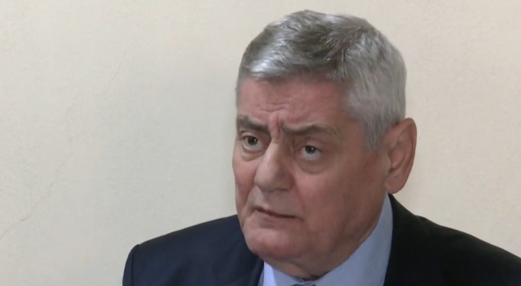 "S’mund të kandidojë një i zbritur nga fshati, milioner" / Shehi: Opozita pa emër përballë Manastirliut 11 dashamir shehi 1024x562 1