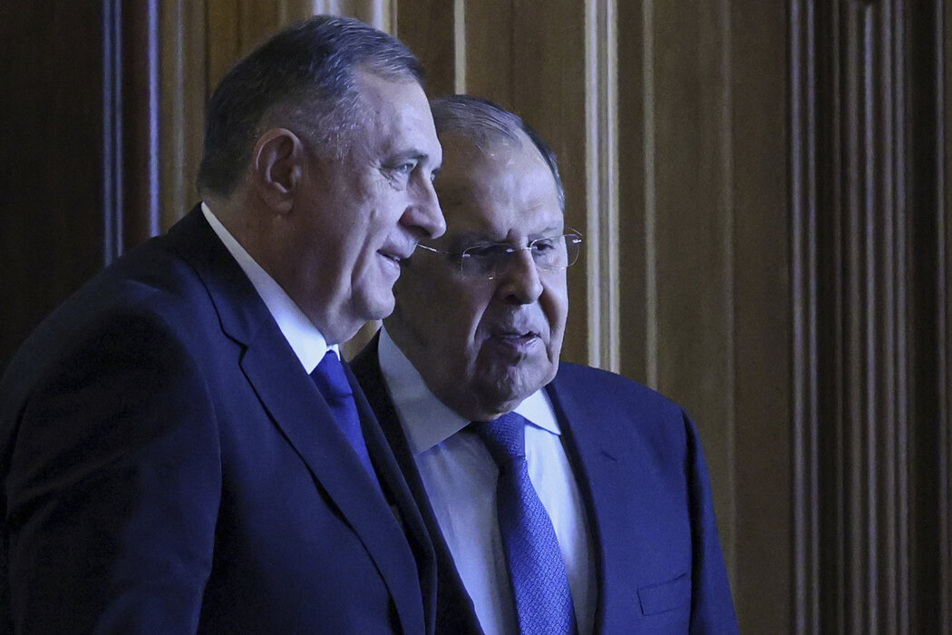 Kriza në Bosnje, Lavrov mirëpret Dodik në Moskë dhe fajëson Perëndimin