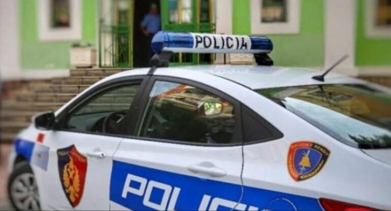Megaoperacion antidrogë/ Arrestohen 40 persona, sekuestrohen kallashnikovë, pistoleta