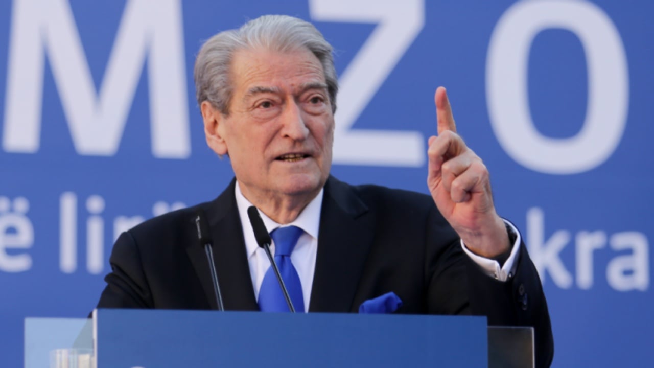 “Në krye të Parlamentit një njeri me 5 dosje korrupsioni”, Berisha për zgjedhjen e Peleshit si kryetar Kuvendi