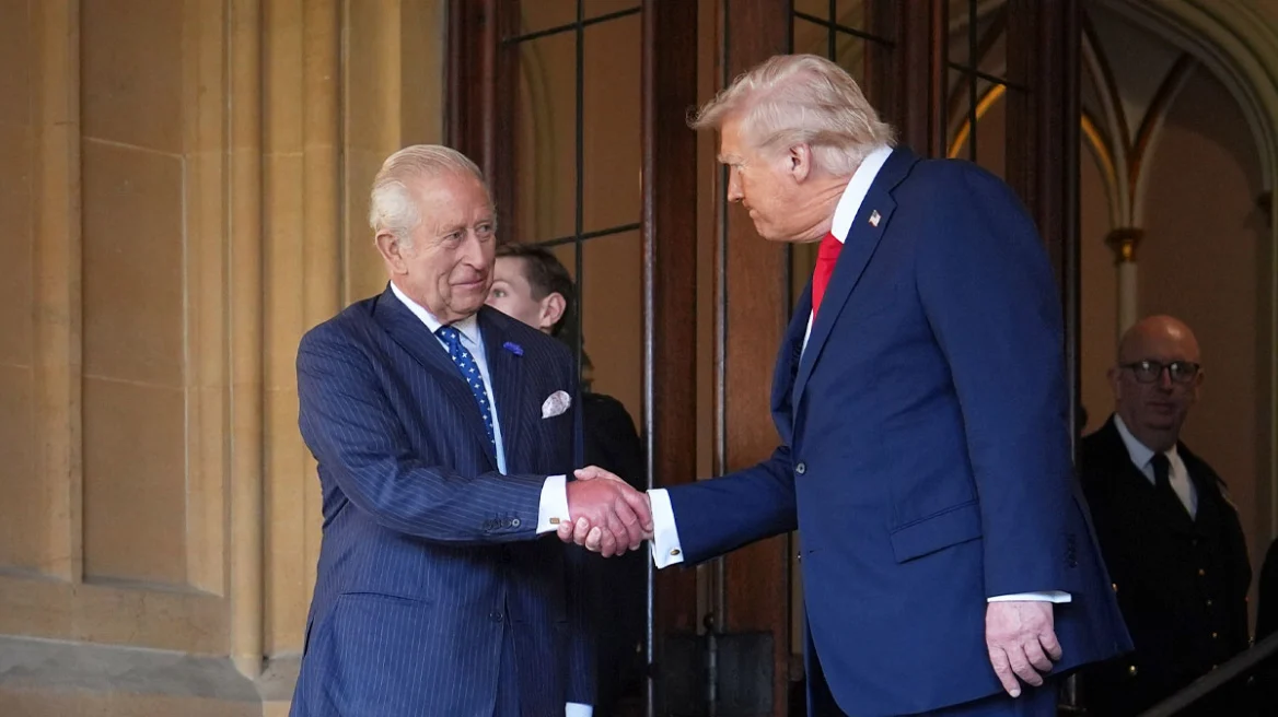 trump karolos maketa