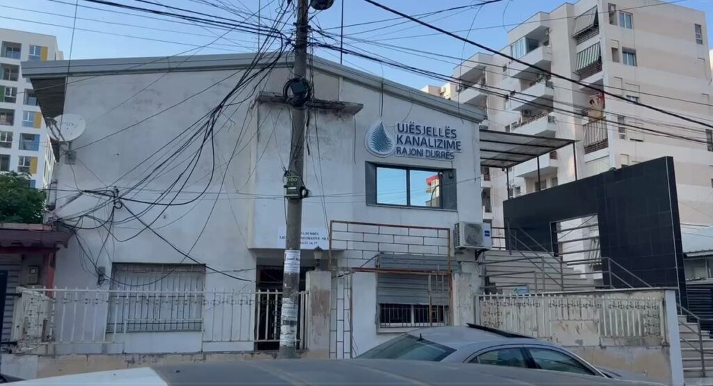 ujesjelles kanalizime durres 1024x555 1