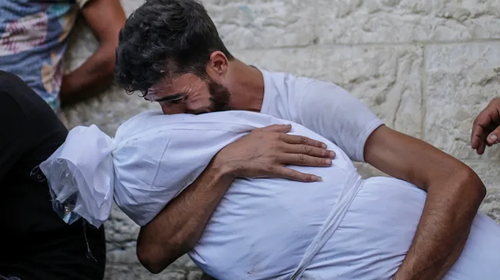 Dy vjet gjenocid: Kjo është Gaza, a na dëgjoni, ndaloni luftën!