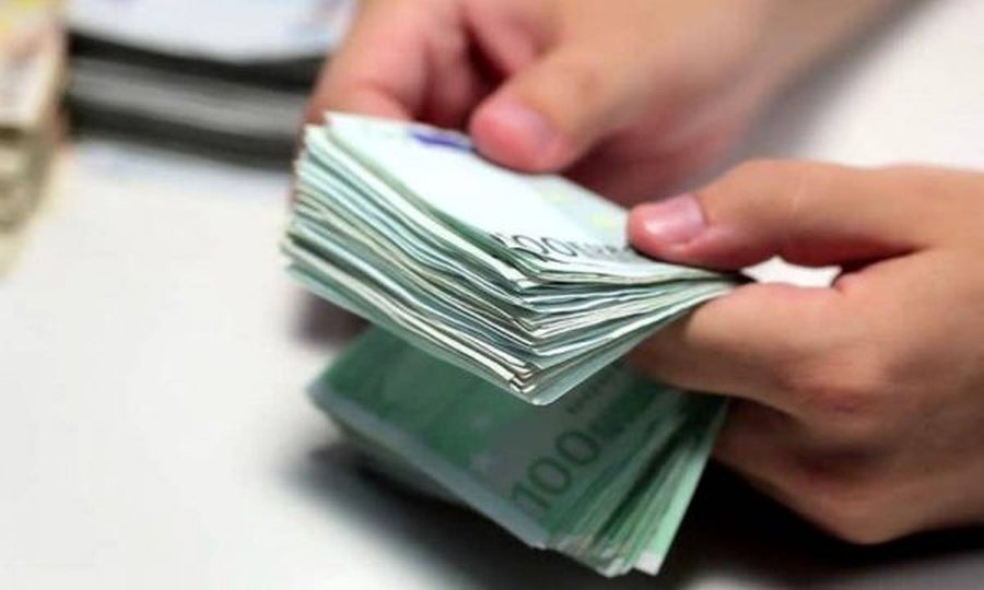 Kroacia rrit pagën minimale në 1050 euro