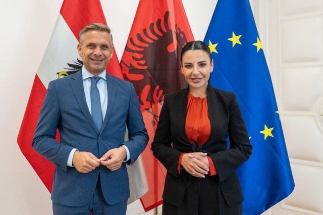 Balluku në Austri, diskutime për investime në energji dhe turizëm
