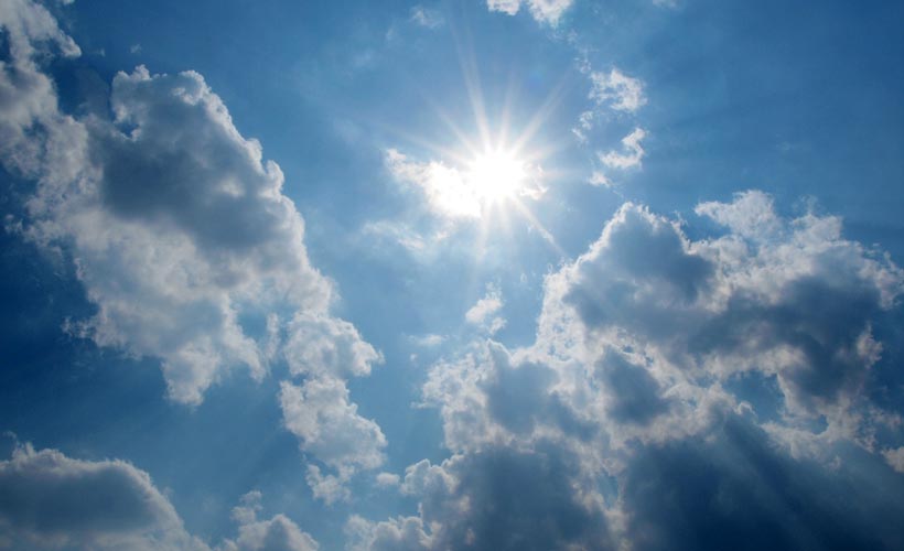 Java nis me kthjellime dhe vranësira kalimtare, parashikimi i motit për ditën e hënë