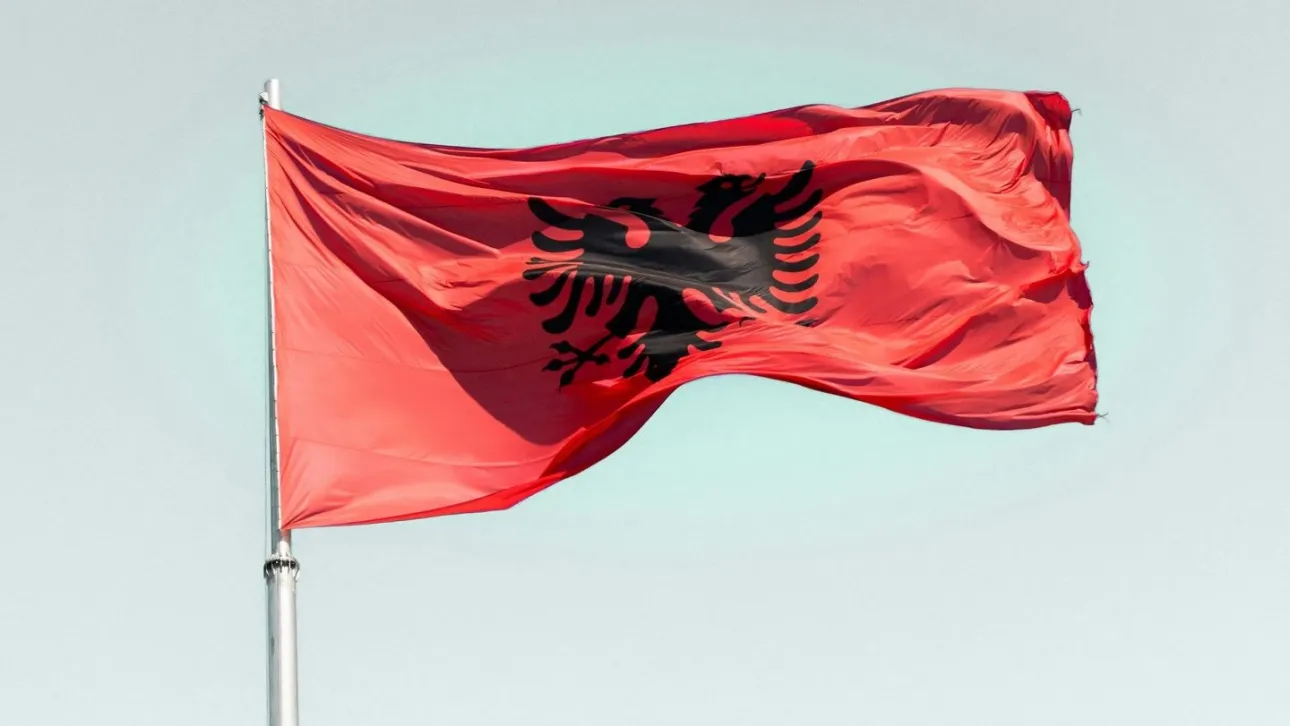 2bb27480 marco de hevia 0tie8g9bdew unsplash