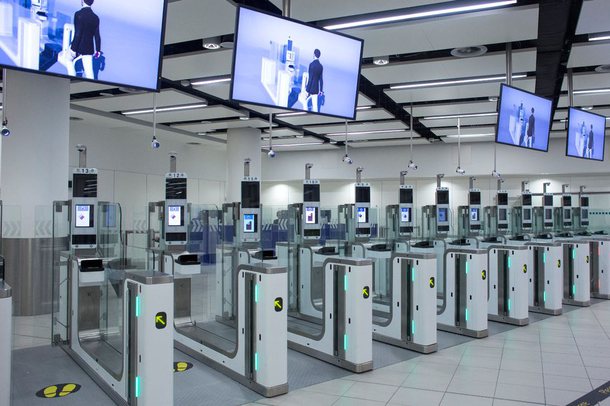“e-Gate”/ Sistemi modern i kalimit kufitar, do të shtrihet edhe në Portin e Durrësit dhe Sarandës