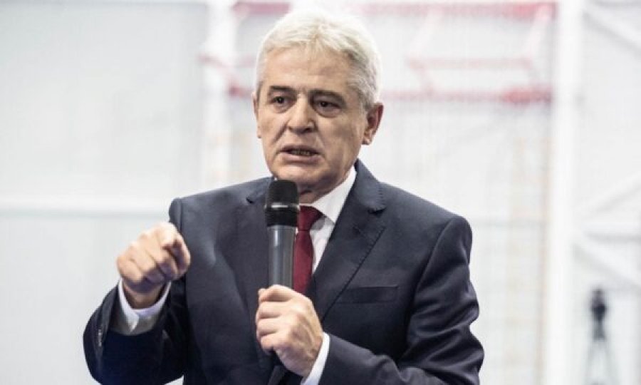 Ahmeti voton herët për të marrë pjesë në varrimin e Nanos: E kisha mik në ditë të vështira