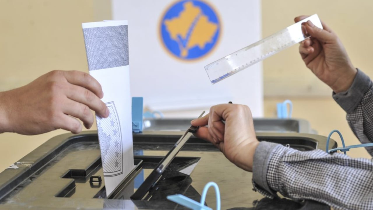 Prokuroria Themelore urdhëron ndërprerjen e numërimit të fletëve të votimeve në Mitrovicë: Rezultoi se…