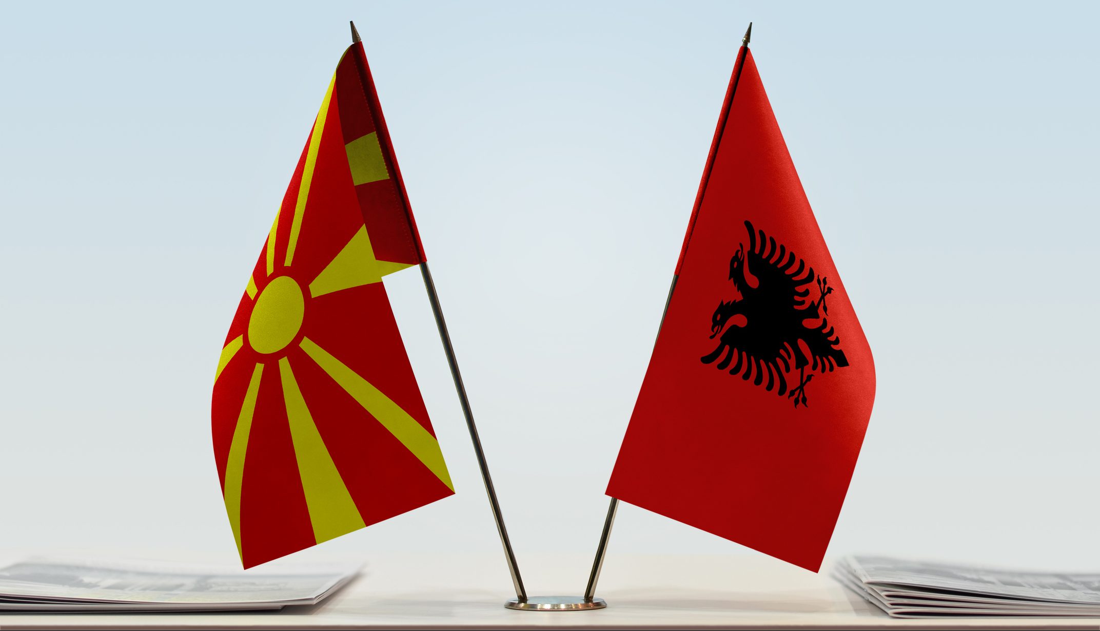 “Jemi para në arritje e reforma”, Maqedonia e Veriut sfidon Shqipërinë