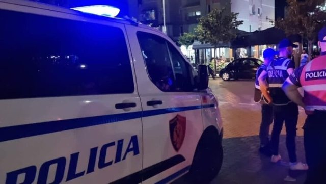 Zhduket 76-vjeçari në Tiranë, familjarët kërkojnë ndihmë për gjetjen e tij (Emri) 4 640 0 69517c75ea7a6
