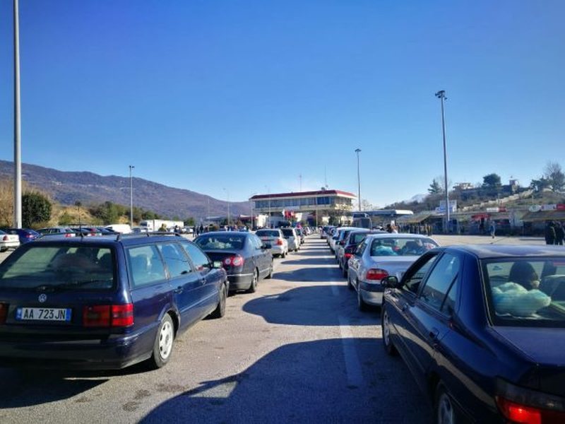 Protesta e fermerëve grekë, bllokohet aksi rrugor Kakavijë–Janinë. Lejohet vetëm kalimi i automjeteve që do të kenë emergjenca shëndetësore 10 800 0 Kakavije 600x450 1