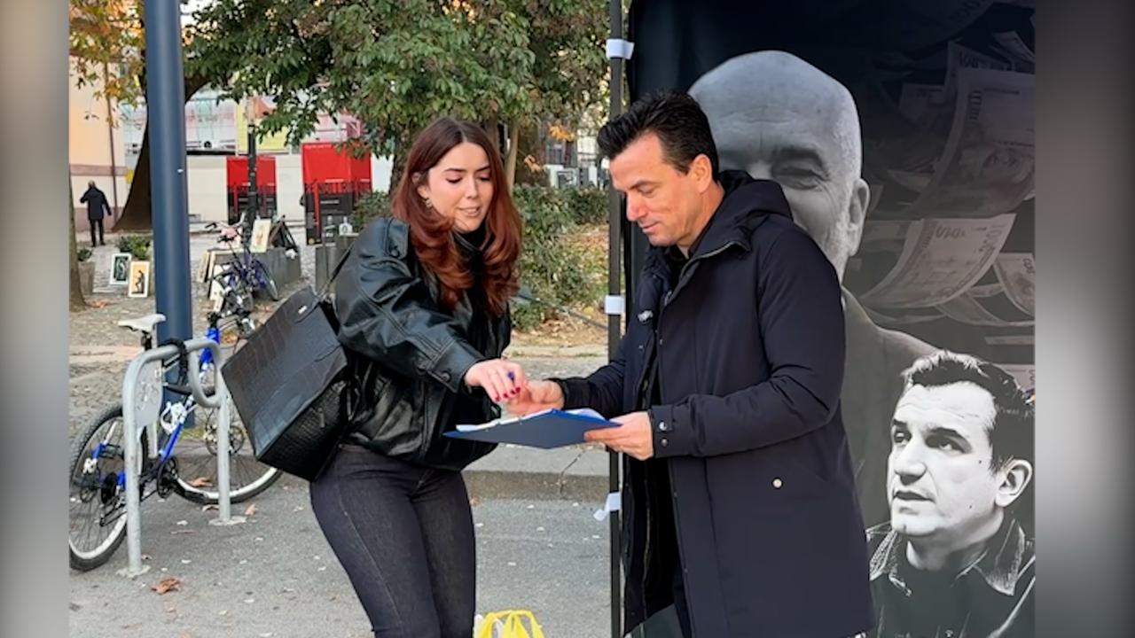 “Do të mbledhim 100 mijë firma në mbështetje të drejtësisë”, Agron Shehaj nis fushatën në terren kundër korrupsionit 11 WhatsApp Image 2025 12 29 at 19.49.46