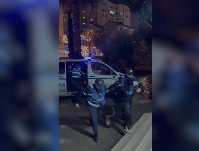 VIDEO/ Vodhën marketin nën ndikimin e lëndëve narkotike, dy të arrestuar në Durrës