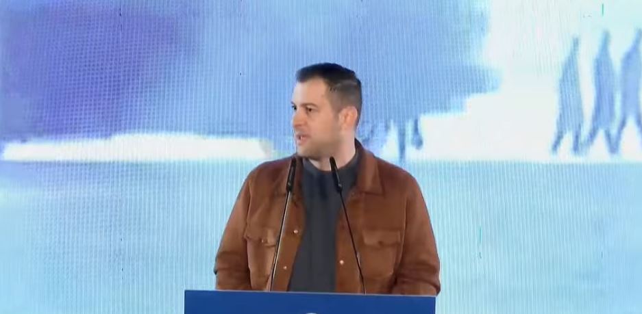 Foltorja e PD/ Aktivisti Eskiu: Berisha, garancia e vetme që ky vend nuk do të shkojë në greminë