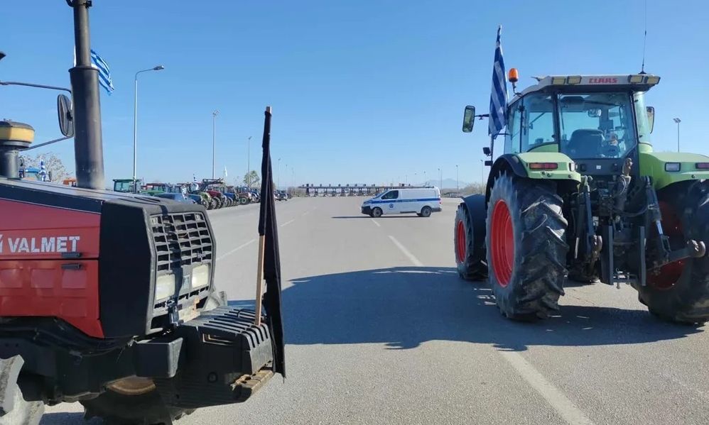 VIDEO/ Vijon protesta e fermerëve në Greqi, përleshje të dhunshme me policinë