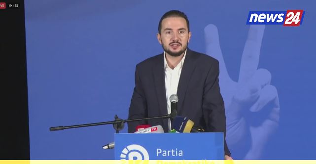 “Agjendë personale”/ Salianji i përgjigjet Berishës: Në takimin e Durrësit ishin 500 demokratë. Morën pjesë drejtuesit e degës së PD 10 hhhhh