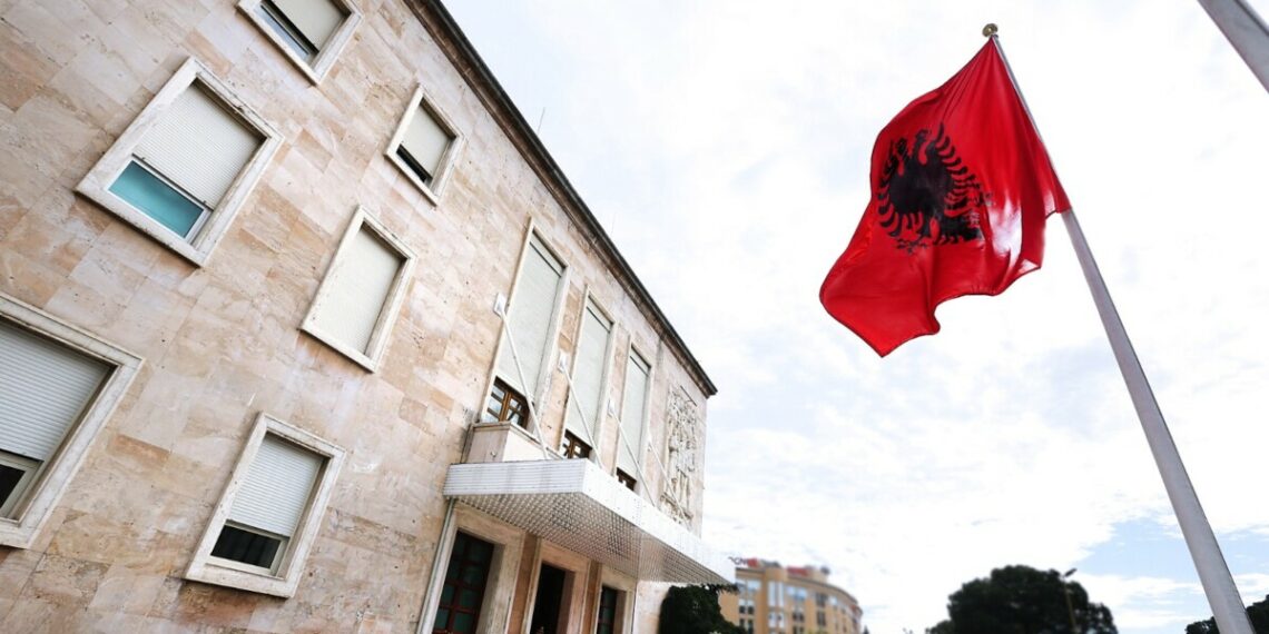 Vendim i qeverisë/ Kompensime të të ardhurave mujore për disa kategori 11 kryeministria 1140x570 1