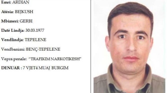 (EMRI) I kërkuar nga Interpol Tirana prej 17 vitesh, kapet në Aeroportin e Athinës 6 oki