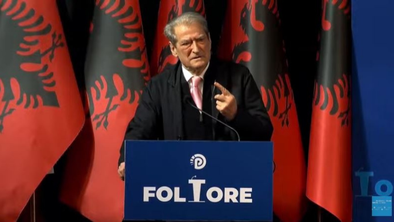 "Edhe në 2021 na u vodhën zgjedhjet"/ Berisha kujton bisedën me Bashën: E thirra dhe i thashë... 7 qRuWnWgX ghghfg sd