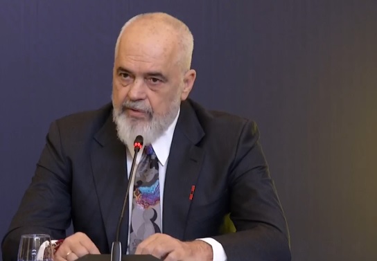 Rama-gjyqtarëve: Gaboni nëse mendoni se do të mbyll gojën, funksioni im u godit në pavarësinë e vet