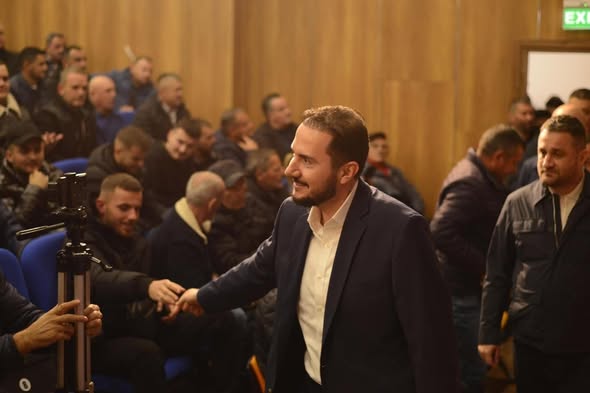 “Nga Durrësi nisim përpjekjen pa kthim për ta zgjuar PD-në”, Salianji: Falenderim zemre për demokratët, të gjithë bashkë të shkojmë drejt fitores! 15 salianjiiii