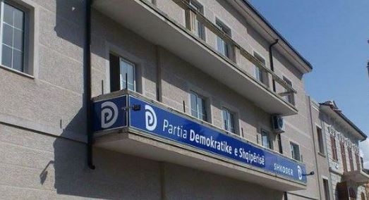 Salianji sot në Shkodër/ PD anëtarëve dhe mbështetësve: Mos shkoni! Organizohet nga Benet Beci dhe…