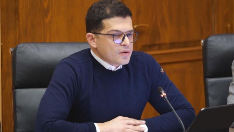 Vengu thirrje të rinjve: Më pak se 24 orë për të aplikuar në Forcat e Armatosura