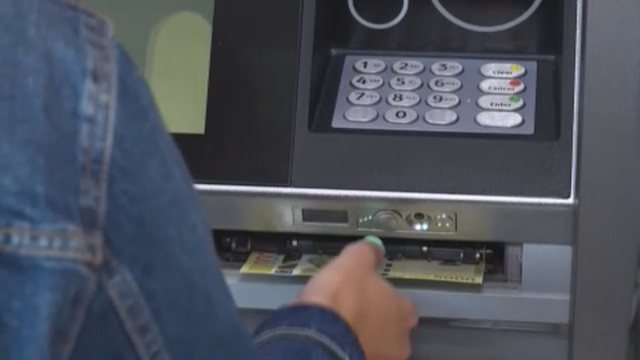 Paguhen më shumë sigurime shoqërore, rritja e pagës minimale “dëmton” ata me rroga maksimale 3 640 0 6968eb6282ee9