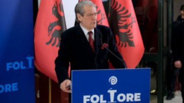 “Donin të na zhduknin, por u ngritëm si feniksi nga hiri”- Berisha nga Lapraka:Piramidat ishin përgjegjësia jonë, por…