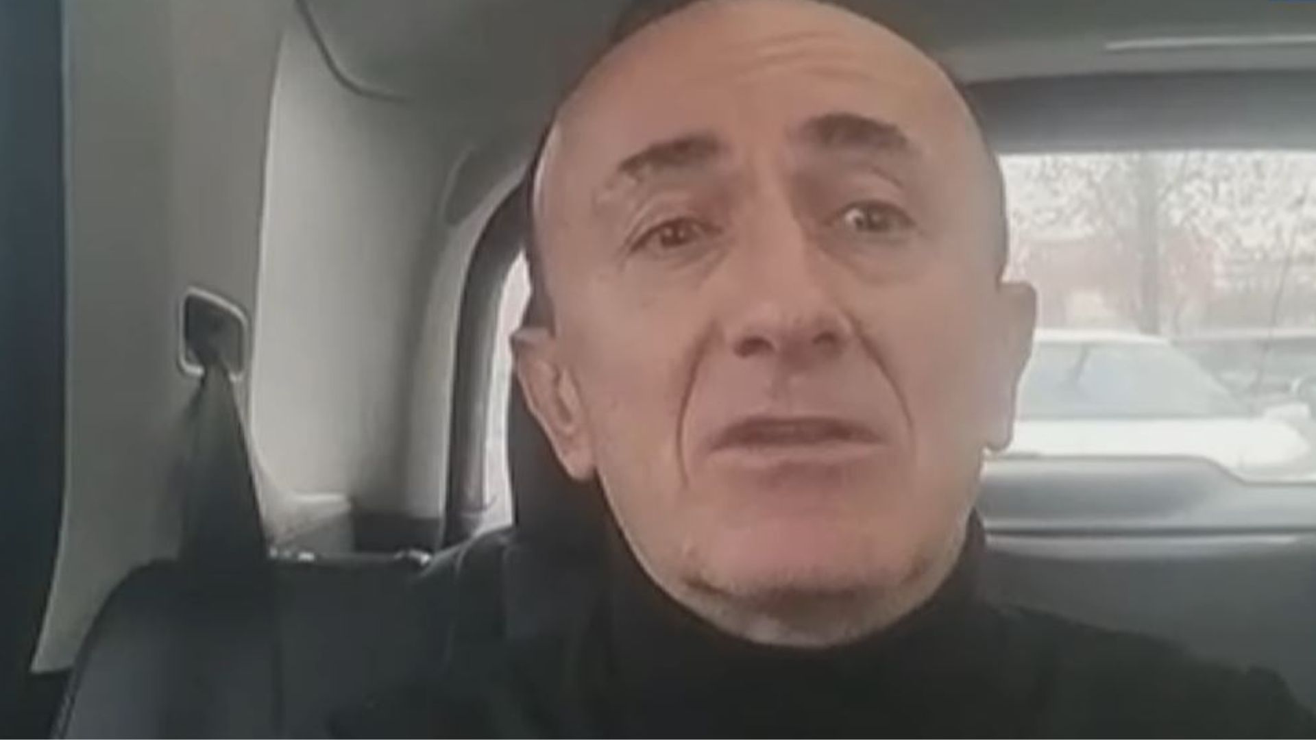Aggiungi un sottotitolo 11