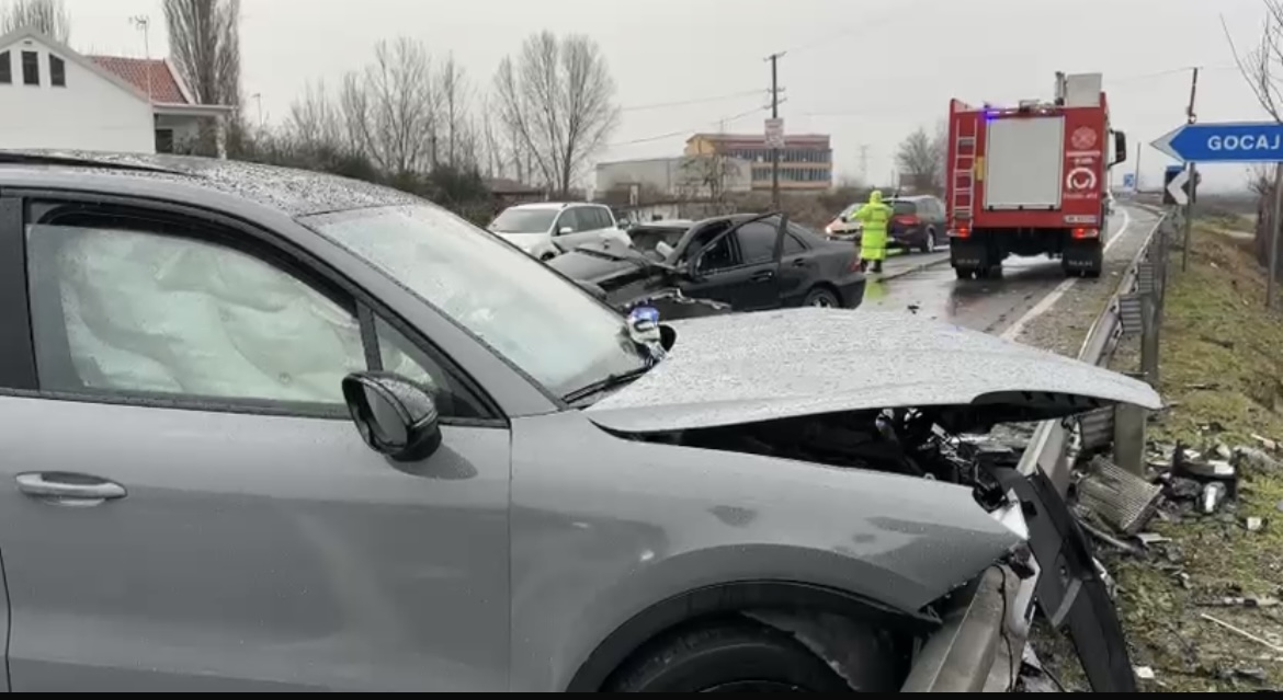 Identifikohen viktimat në aksidentin në aksin Lezhë-Shkodër, tre të plagosur mes tyre dy te mitur