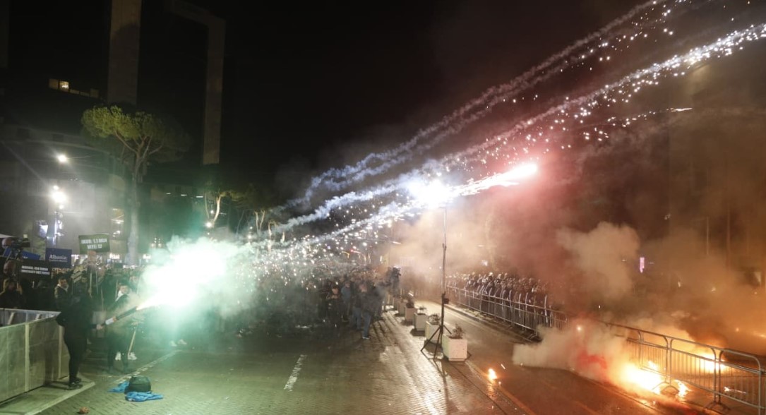 Protesta te Kryeministria