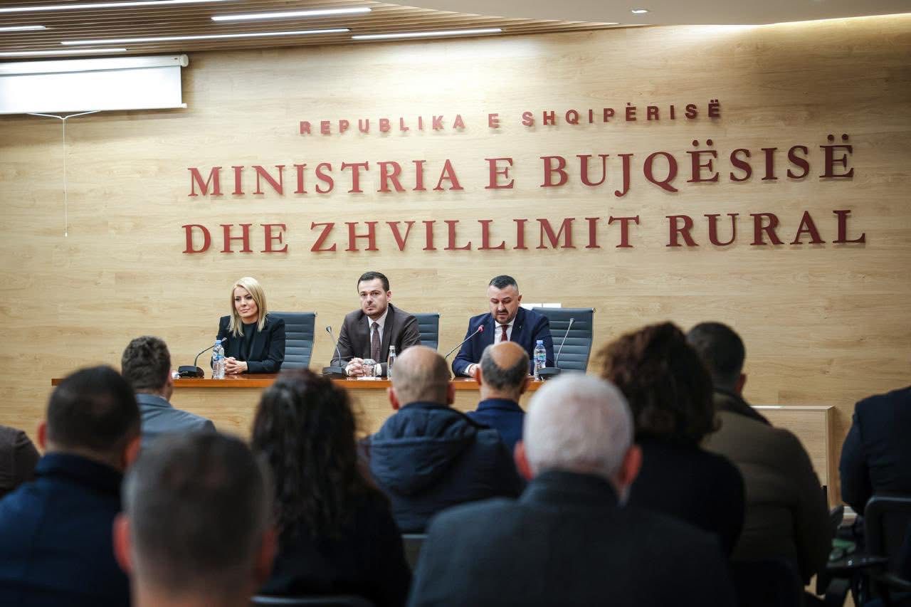 Ministri Salla prezanton Drejtoreshën e re të Përgjithshme të AKU: Siguria ushqimore, prioritet kombëtar