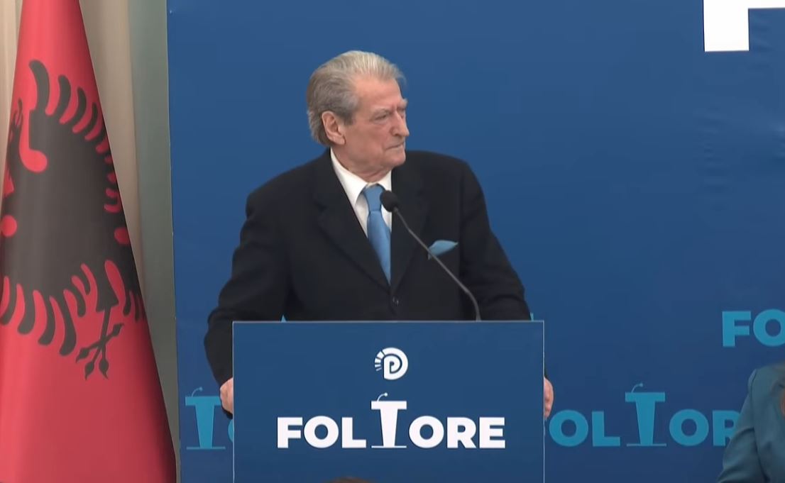 “Pranuam rotacionin, dolëm në opozitë”, Berisha nga Lezha: Treguam besnikëri të palëkundur ndaj demokracisë