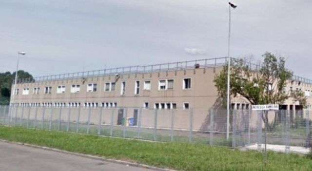 “Të gjithë në sitë”/ Durrësi me 27 të dënuar të rrezikshëm, Ministri: Çojini në burgjet e sigurisë së lartë
