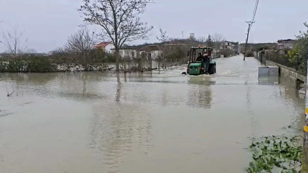 Lumi Erzen përmbyt Sukthin dhe Katundin e Ri/ 842 banorë të evakuuar dhe 2,500 ha tokë bujqësore nën ujë