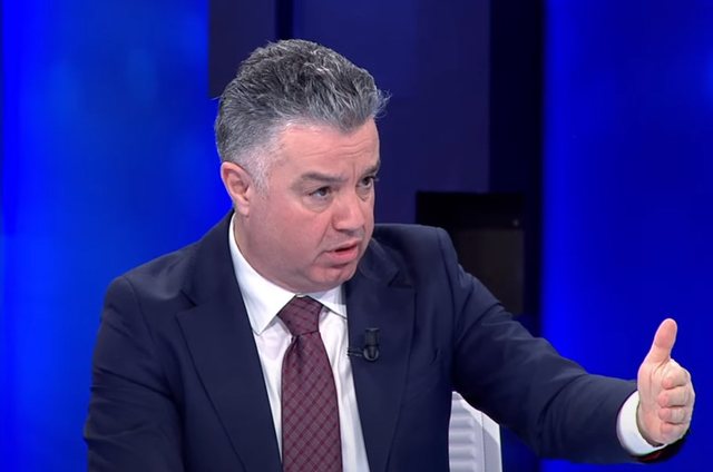 “Fermerët dhe të përmbyturit pa mbështetje”/ Bozdo, ngre akuza të rënda: Qeveria ka përdorur 11 herë aktet normative…
