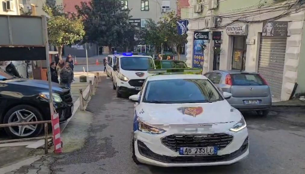 I dënuar me 9 vite burg për drogë, arrestohet 53-vjeçari në Shijak. Me precedente penale 7 masa durres policia