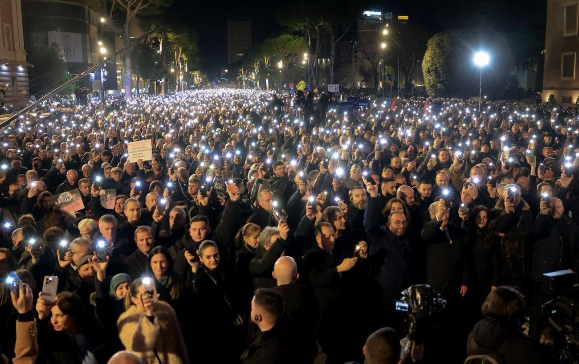 Protesta e opozitës, Ilir Meta reagon nga qelia: Përballje pa kthim, regjimi i ka ditët e numëruara