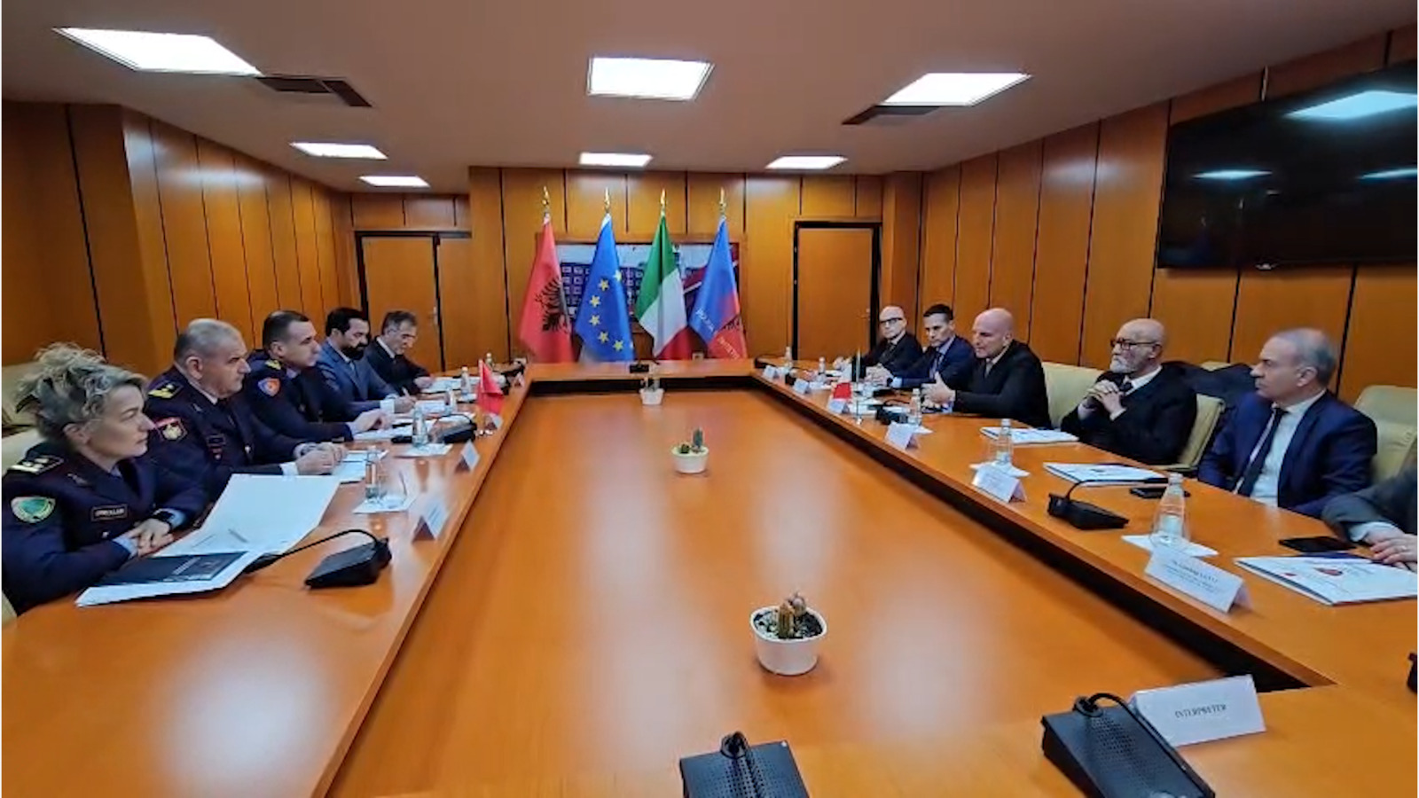 Proda mirëpret Kuestorin e Romës: Të vendosur për të luftuar krimin e organizuar