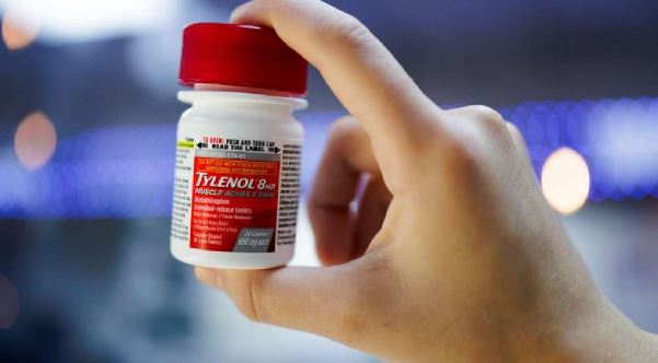 “Tylenol është i sigurt për gratë shtatzëna” – Studimi hedh poshtë pretendimet e Trump për autizëm