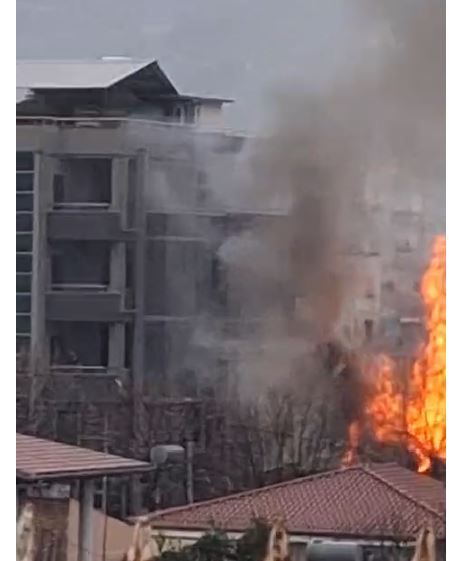 zjarri elbasan
